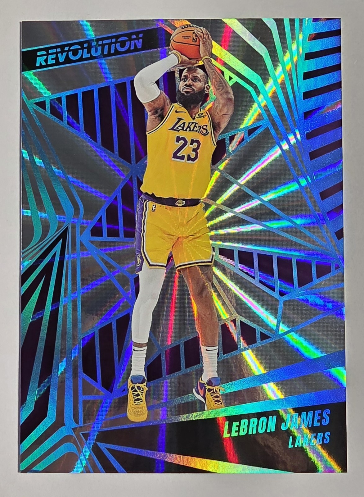 2023-24 Panini Revolution - LeBron James #88 Sunburst /75
