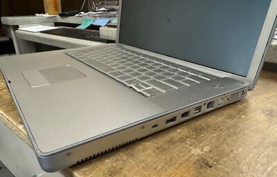 Apple PowerBook 15.2 Apple PowerBook 15.2