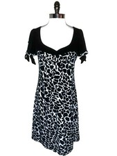EN FOCUS STUDIO Size 12 Shift Dress Black White Short Sleeve Stretch Knee Length