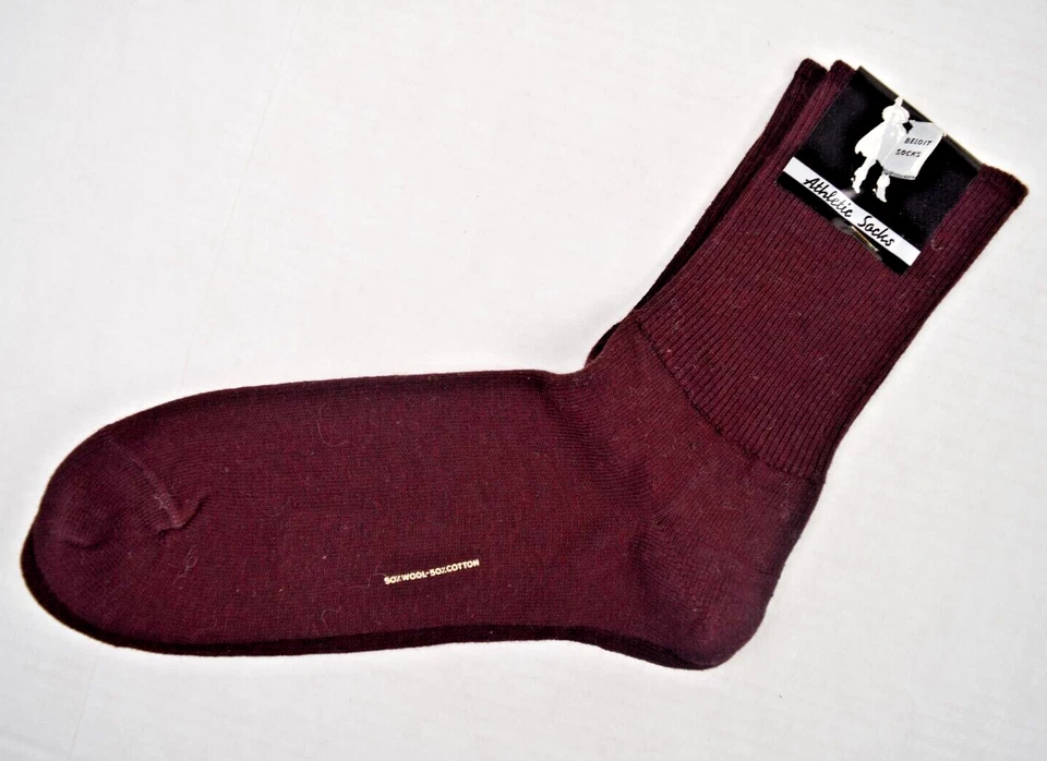 Calcetines Beloit Vintage Medias Años 50 60 Borgoña Lana Atlética Algodón 9" x 7" Nuevos con Etiquetas Foto 2 de 4