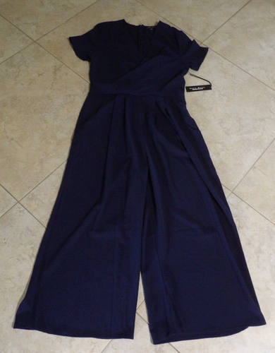 REDUCED! Haute Monde Woman's Size M-L Loose Fit WIDE Legs Navy Zip Jumpsuit NWT