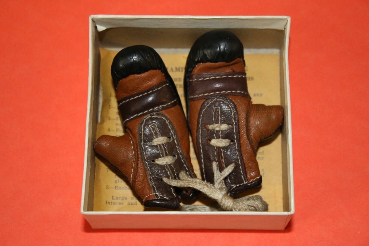 Antique 1940's CHUBBY CHAMP miniature leather Boxing Gloves w/ box
