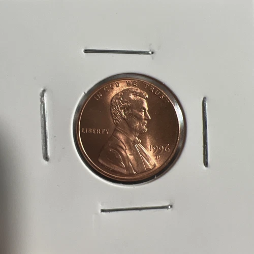 1996 D Lincoln Memorial Penny ~ Red, Nice.