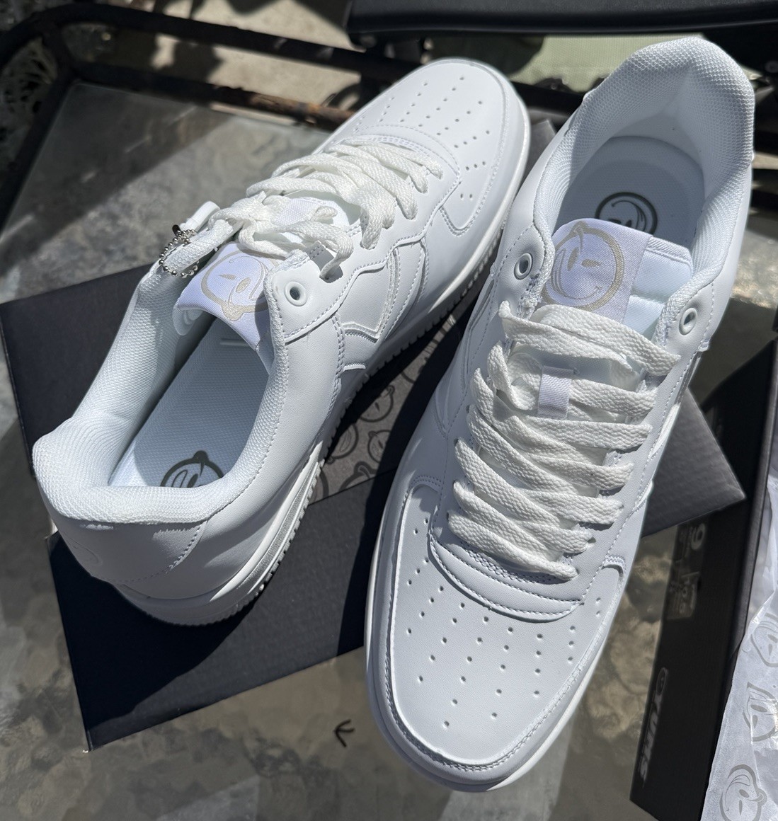 NEW YUMS Sugar Men White Sneakers Men's Size 8 Womens 9 1/2 NIB | eBay