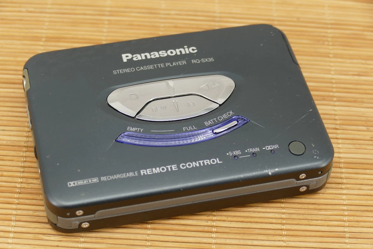 PANASONIC PORTABLE CASSETTE Player Walkman New Belt Working Slim Line Excellent EUR 89,99 - FR