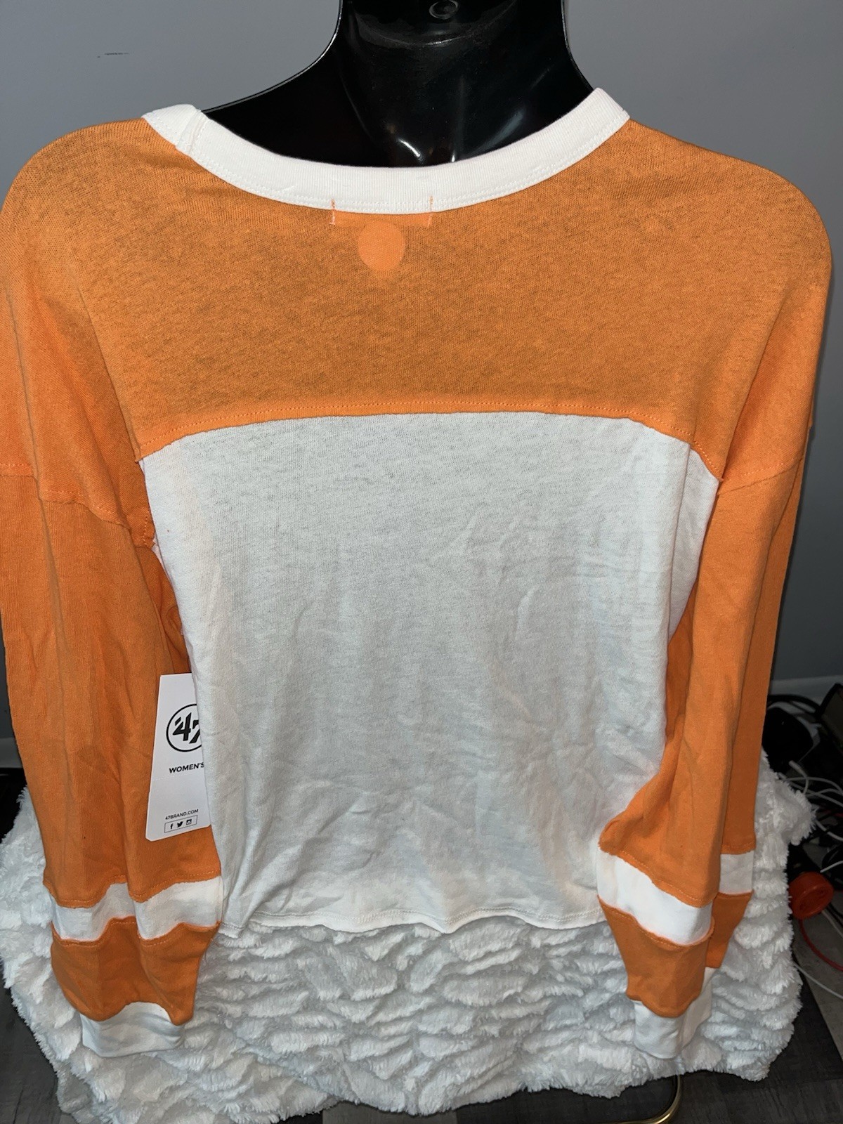 MIAMI DOLPHINS ‘47 DOUBLE HEADER LONG SLEEVE RAGLAN CROP TOP SHIRT WOMENS LARGE