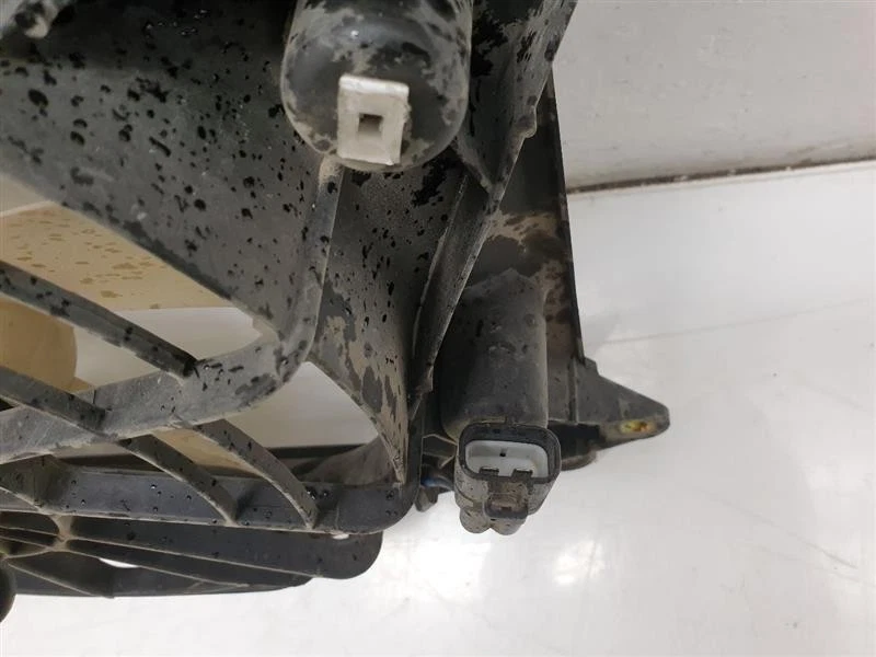 00-05 TOYOTA CELICA GT 1.8L FWD НА РАДИАТОР ВЕНТИЛЯТОР В СБОРЕ  - Изображение 2 из 4