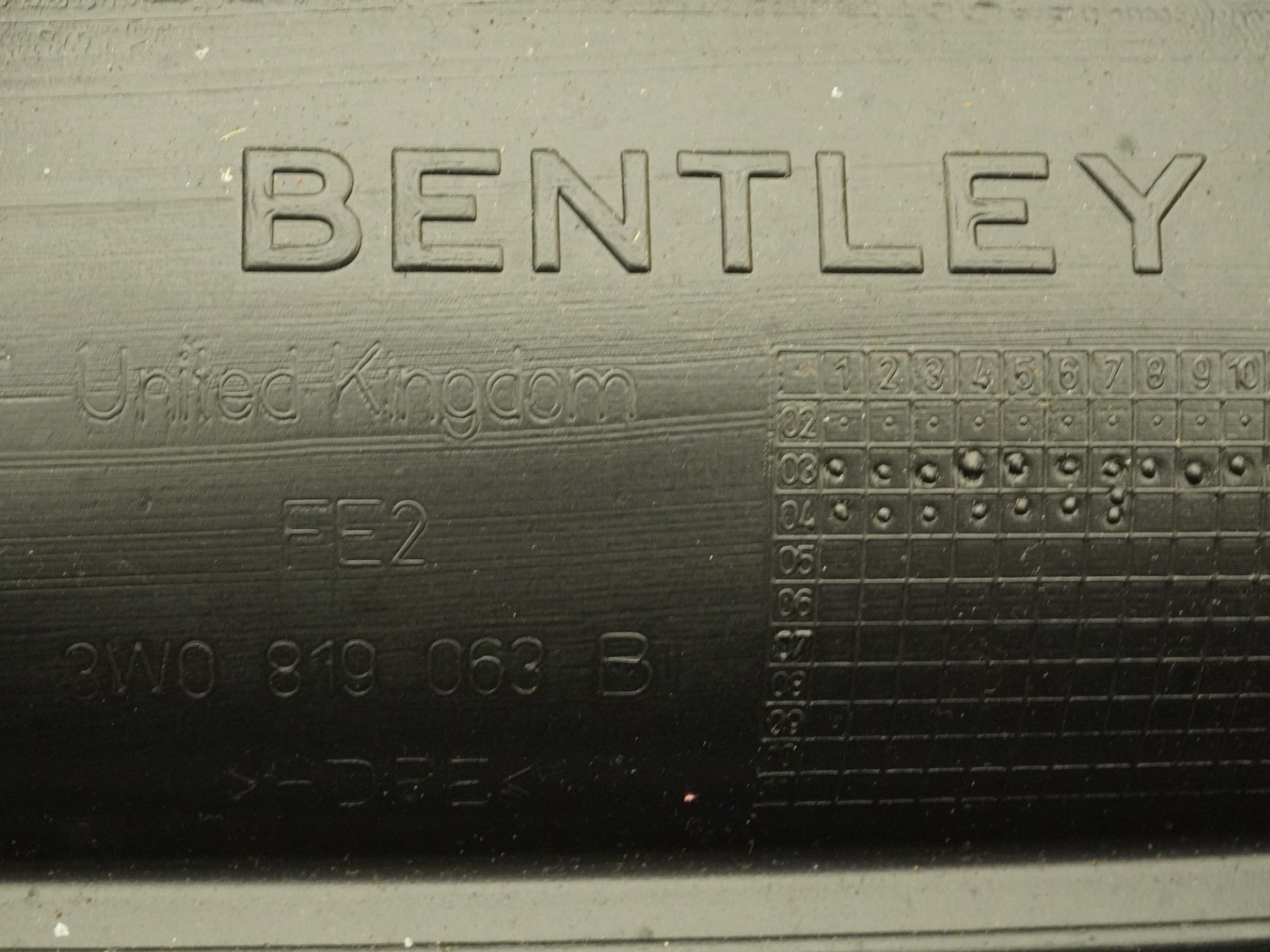 03-06 Bentley Continental Gt Coupe Dashboard Panel Cover Instrument 3W1857669