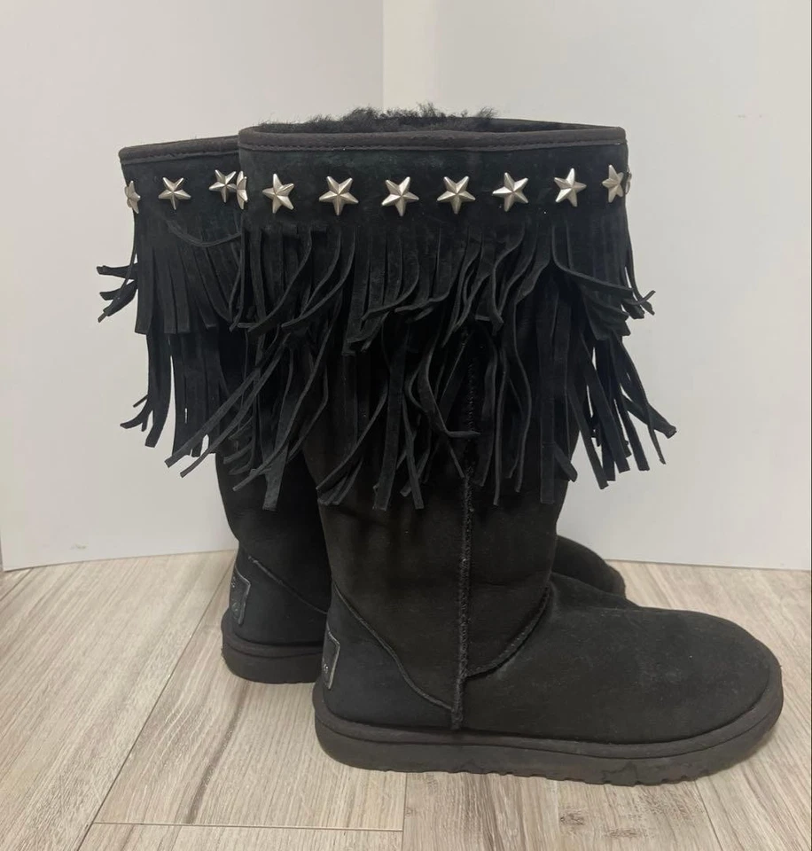 Botas de Gamuza UGG × Jimmy Choo Estrella Plata Tachuelas Mujer Talla US 7 Color Negro Foto 4 de 4