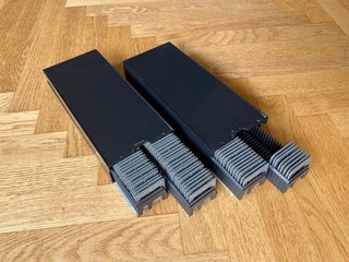 2 Stück Dia Aufbewahrungsbox mit je 2x50er Diamagazin / schwarz 150 Dia Rahmen