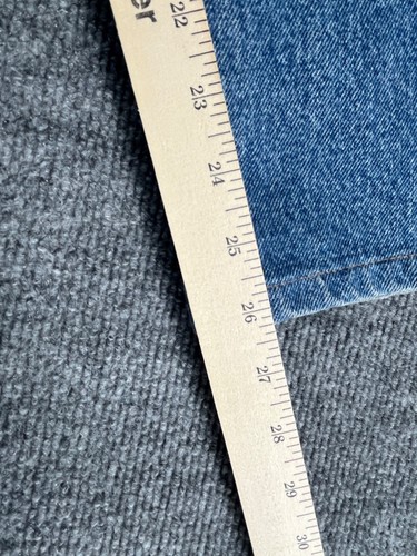 Vintage Levi's 550 Jeans Men 44x30 Blue Denim Relaxed Fit Made In USA Y2K - Picture 14 of 17