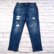 Maurices Mid Rise Distressed Medium Wash Cropped Womens Blue Jeans Sz 6