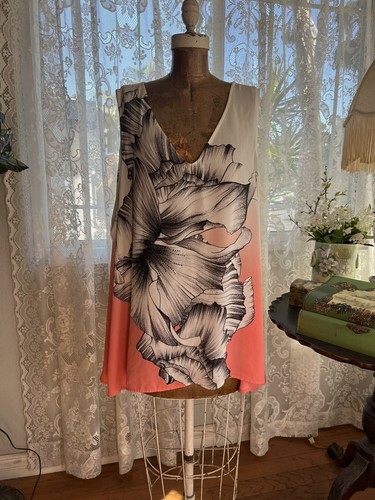 Woman Floral Tunic Coral Black Ombré Tank Cover Up 24w