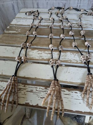 Skull skeleton hand necklace Halloween prop costume set 4