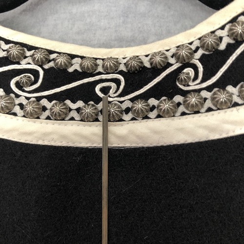 Vtg Western Studded Bolero Crop Jacket Size Large Black 100% Wool Silver River - Picture 10 of 13