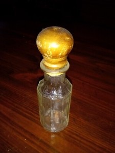 Vintage Small Clear Glass Bottle With Corked Wooden Top