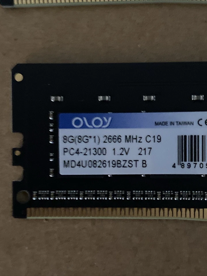 OLOy 16GB (2x8GB) DDR4 2666 (PC4 21300) Desktop Memory Model MD4U082619BZST - Image 2 of 2
