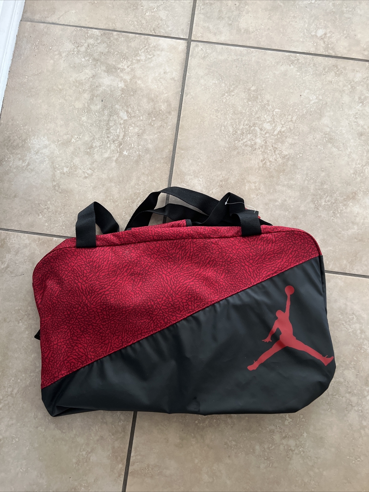 🔥Nike Air Jordan Jumpman Duffel Sports Gym Bag Red/Black 9A1908R78