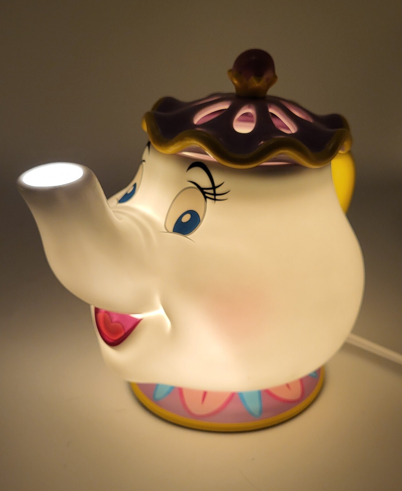 Scentsy Disney Mrs Potts Tea Pot Beauty And The Beast Wax Melt Warmer