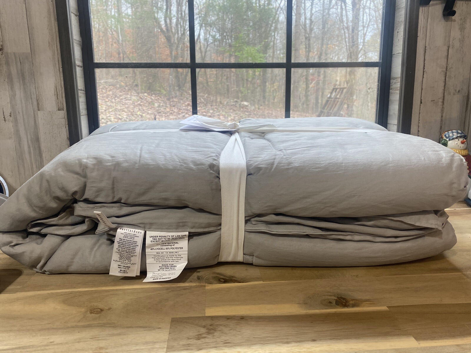 Pottery Barn Mirage Dream Brushed Cotton Comforter; Twin/XL