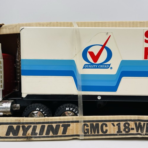 Rare Vintage Nylint GMC 18-Wheeler Sunnyside Farms Dairy Products Made Of Steel - Picture 6 of 19