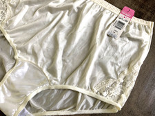NEW Vintage VANITY FAIR Ivory Nylon GRANNY PANTIES Lace Gusset - Sz 7 MINT