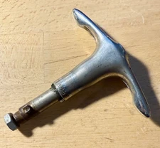 1935 1936 PONTIAC REAR TRUNK DECK LID LOCKING HANDLE LOCKER GM CIRCA 30S 35 36