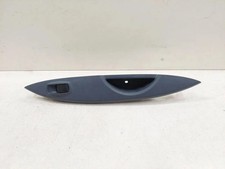 Porte arrière et accessoires Peugeot iOn