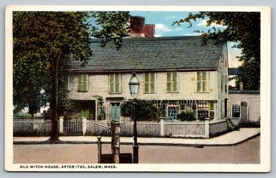 Vintage Old Witch House Salem Massachusetts Linen Postcard After 1780