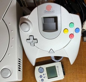 Sega Dreamcast Console  HKT-3000 Bundle 15 Games Controller Cable Tested JP