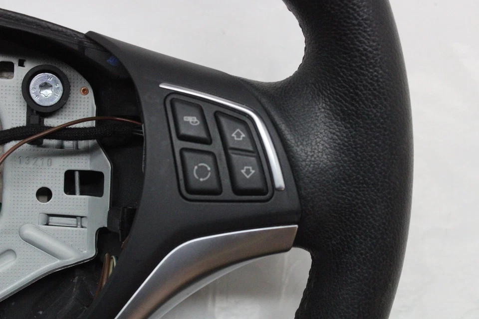 BMW X1 2014 volante negro sin paletas deportivas OEM 13 14 15 Foto 4 de 4