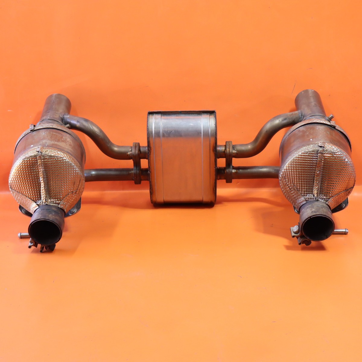 Ferrari 488 2016-2019 Muffler P/N 844311