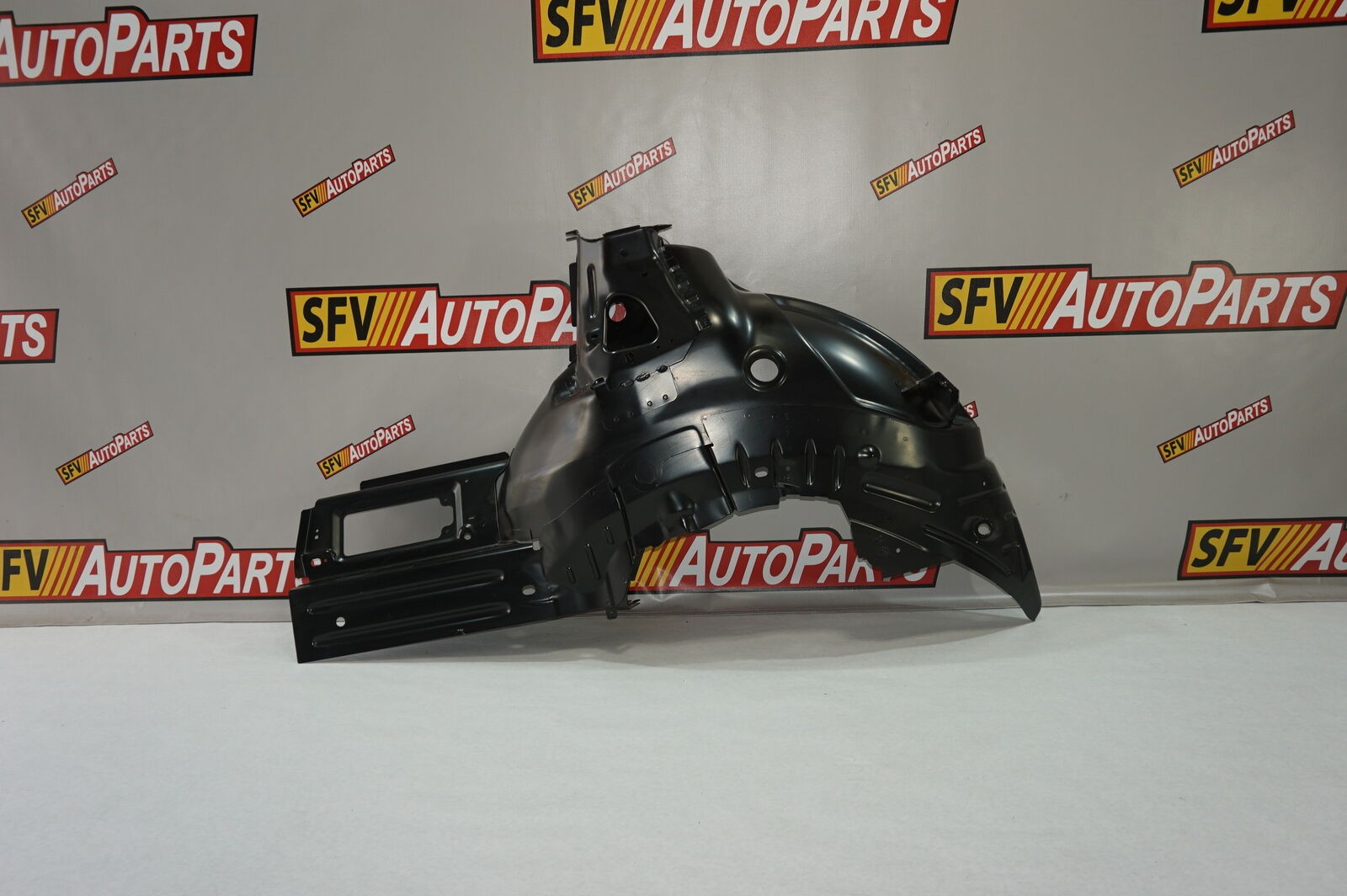 MASERATI GHIBLI WHEELHOUSE REAR LEFT 2014 2015 2016 2017 673009047 OEM