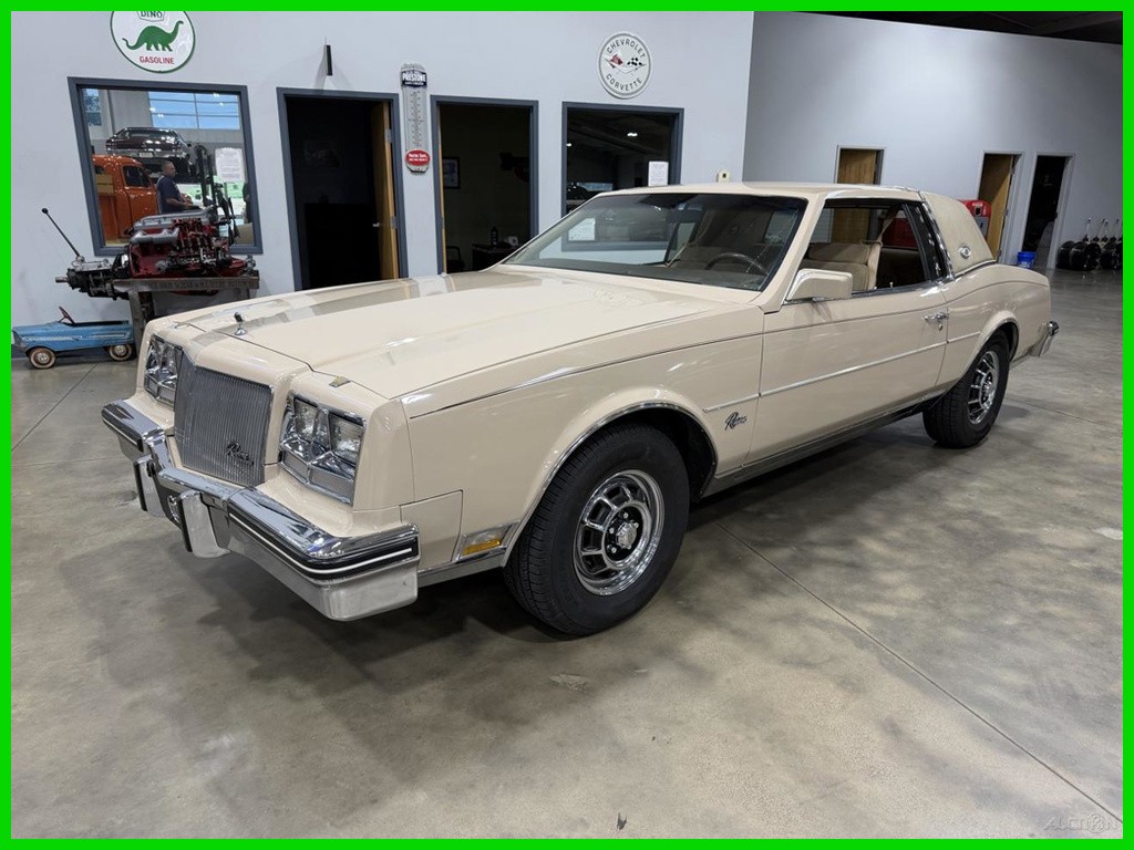 1985 Buick Riviera for sale in Salem Ohio