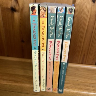 Enid Blyton The Famous Five Paperbacks x 5 Good Cond   Books 5,15,17,19,21