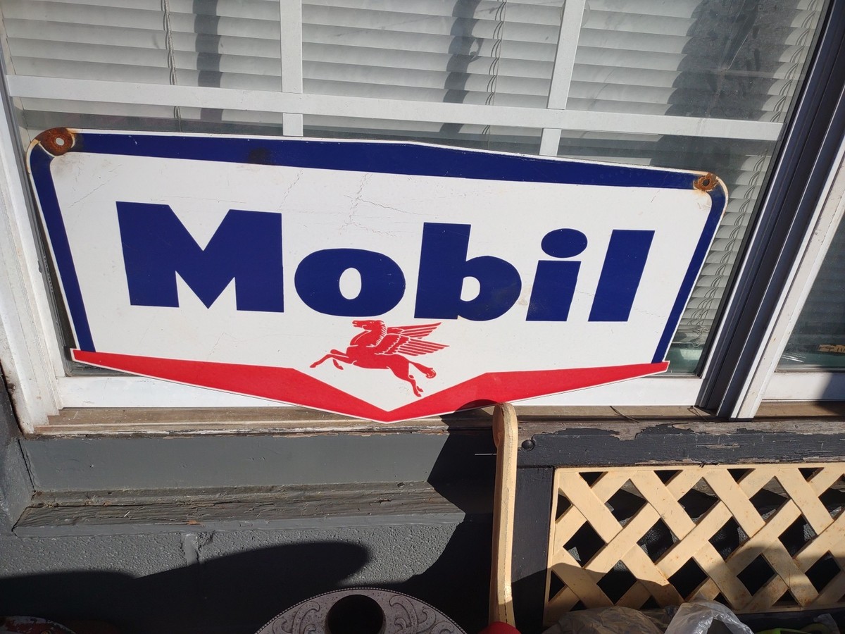Vtg Large Mobil Mobilgas Pegasus Gasoline Service Station 30