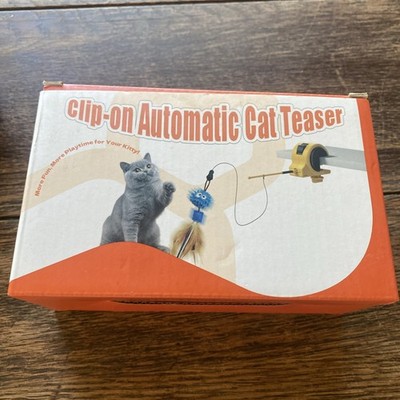 Cat Toys Electric Clip On Hanging Cat Toy Interactive Cat Toy USB Rechargeable