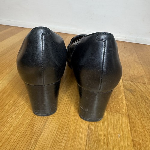Clarks Un Cosmo Way schwarzer Damen-Pump mit klobigem Absatz Lederobermaterial Größe 8 1/2 M - Bild 5 von 11