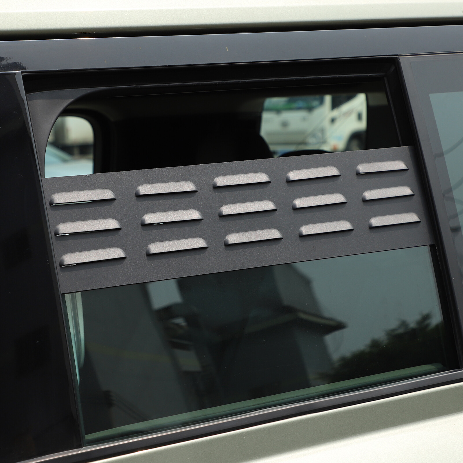 For Land Rover Defender 2020-2023 Rear Ventilating Louvers Trim Guard ...