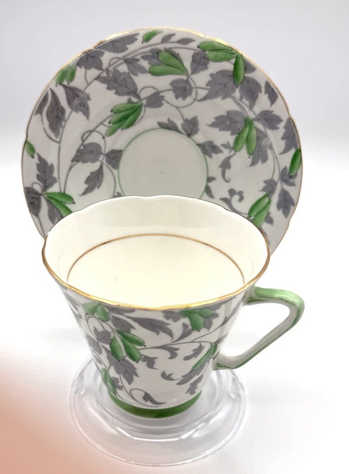 TAZA Y PLATILLO DE TÉ Royal Grafton Ashley Bone China Inglaterra Bridgerton fiesta de ducha Foto 2 de 4