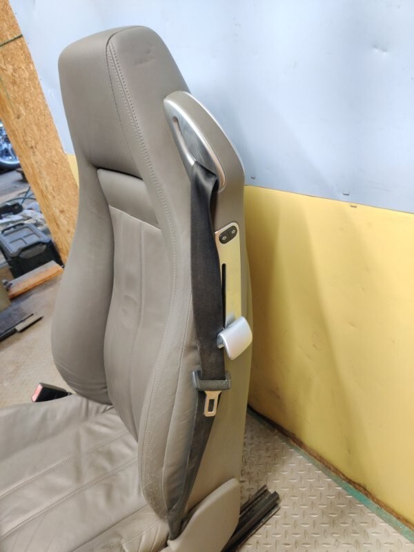 04 05 06 07 08 09 10 Bentley Continental GT Front Left Power Seat OEM 3W8881681