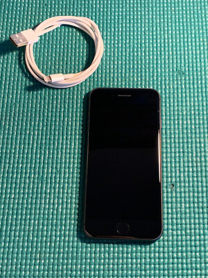 Apple iPhone 8 - 64GB - Black (Unlocked) A1905 (GSM)