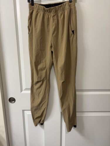 ADIDAS Ele Wind Pants Brown Golden Beige Tapered Leg Aeroready Regular Fit MED