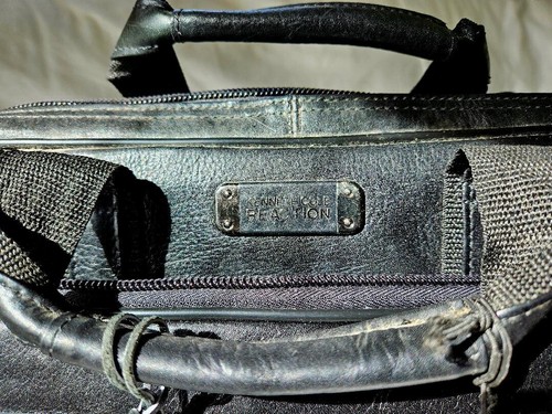 Kenneth Cole Reaction Leather Laptop Handheld & Shoulder Bag , Brand New w Tags - Picture 3 of 16