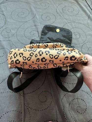 Jessica Simpson Mini Backpack ~ Leopard Print ~ Brand New - 第 9/9 張圖片