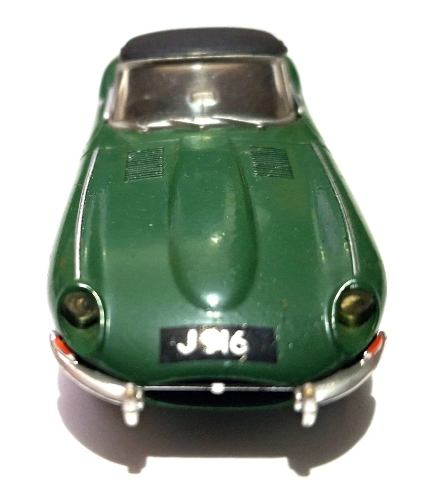 Jaguar E Type MK 1967 scala 1:43 - Immagine 3 di 4