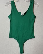 Zenana Notched Collar Sleeveless Green Bodysuit Stretchy Solid Basics Women  s M