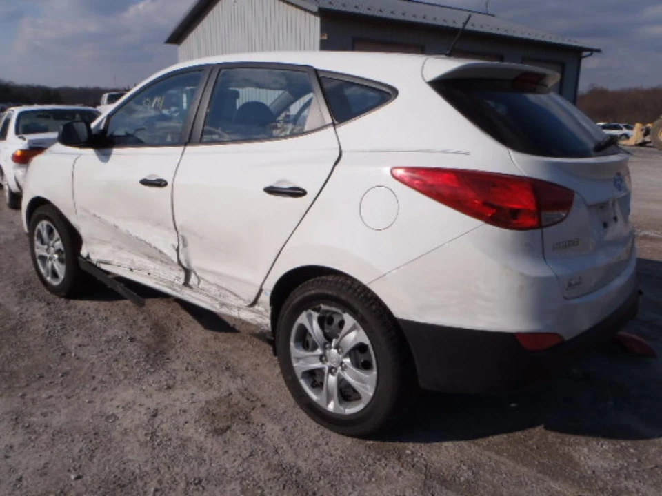 '10-'13 HYUNDAI TUCSON transmisión manual tracción delantera 2,4 L 35 k millas ¡6 meses como nuevo! Foto 3 de 4