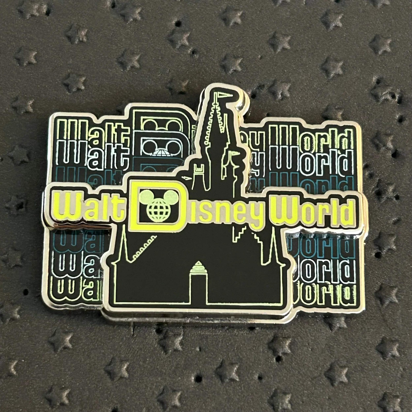 2022 - Walt Disney World Resort - Neon Castle - Disney Pin