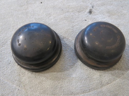 VW Golf 2 II Domkappe Abdeckung Stoßdämpfer hinten 191512135 Jetta GT GTI G60